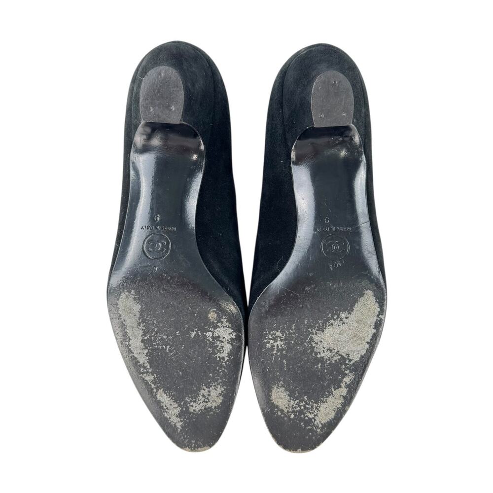Chanel Vintage CC Suede Heels - Picture 8 of 14